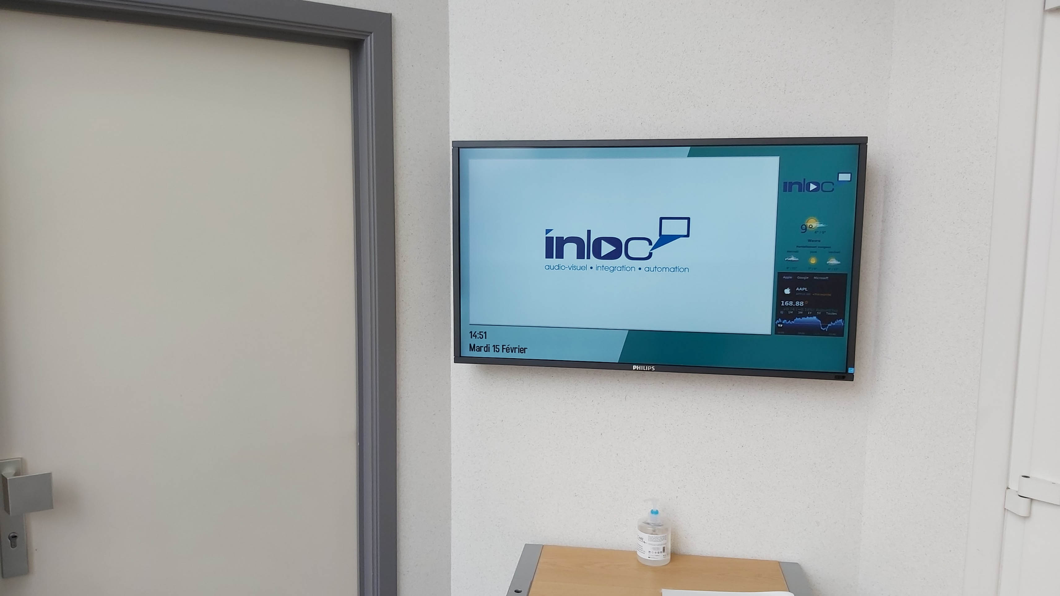 Digital Signage
